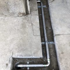 Compressed air piping