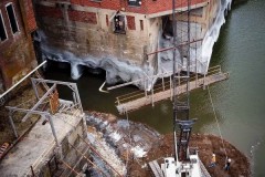 Swinging out the bridge