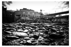 Exposed shale